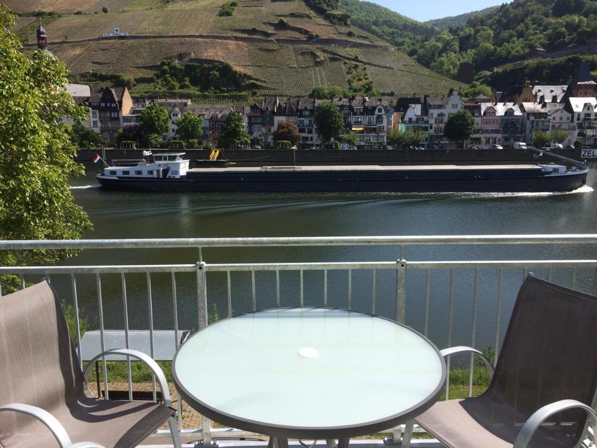 Haus Margarete Leilighet Zell an der Mosel Eksteriør bilde