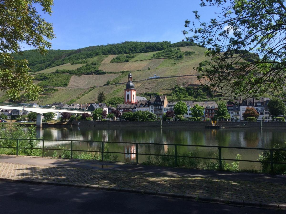 Haus Margarete Leilighet Zell an der Mosel Eksteriør bilde